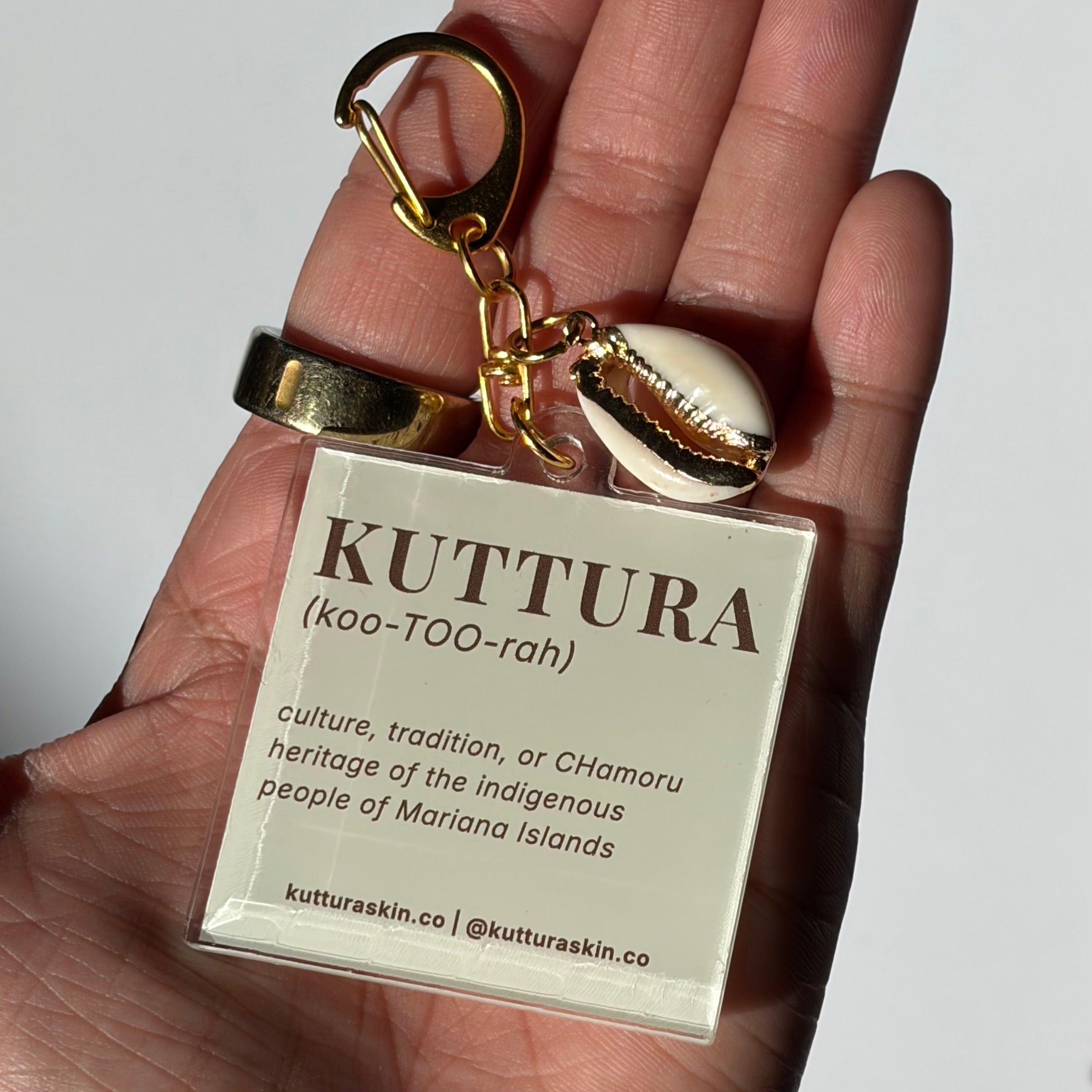 Kuttura Keychain